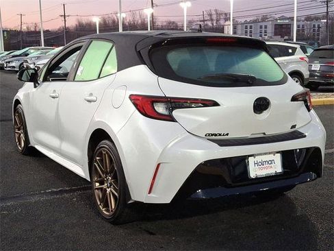 Certified 2024 Toyota Corolla SE image 5