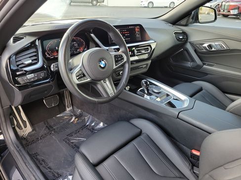 Used 2025 BMW Z4 sDrive30i image 17
