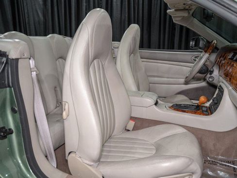 Used 1999 Jaguar XK8 Convertible RWD image 14