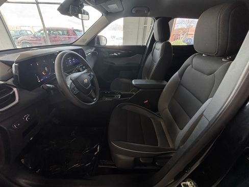 Used 2025 Chevrolet TrailBlazer LT image 25