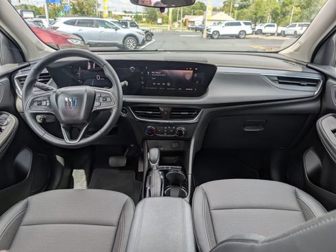 Used 2025 Buick Encore GX Preferred FWD image 11