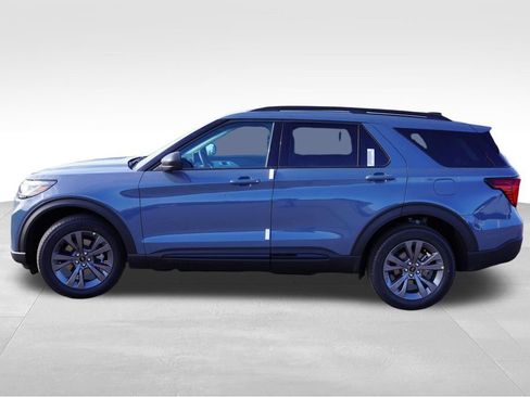 New 2026 Ford Explorer Active AWD/4WD image 6