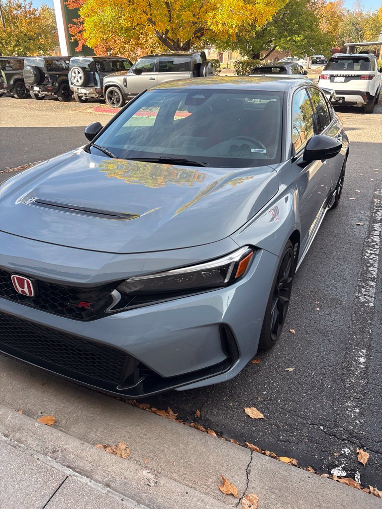 Used 2023 Honda Civic Type R image 1