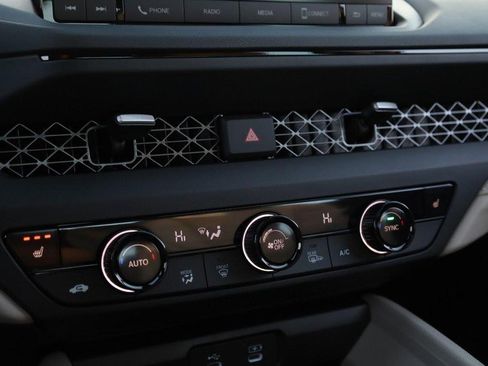 New 2025 Honda Accord SE image 12