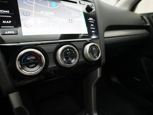 Used 2016 Subaru Forester 2.5i Limited image 23