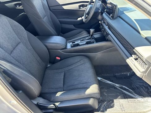 Certified 2024 Honda Accord EX image 9