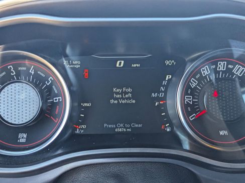 Used 2020 Dodge Challenger SXT w/ Plus Package image 26