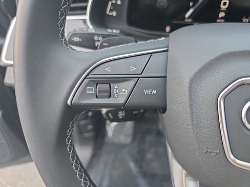 Used 2025 Audi Q7 2.0T Premium w/ Convenience Plus Package image 20