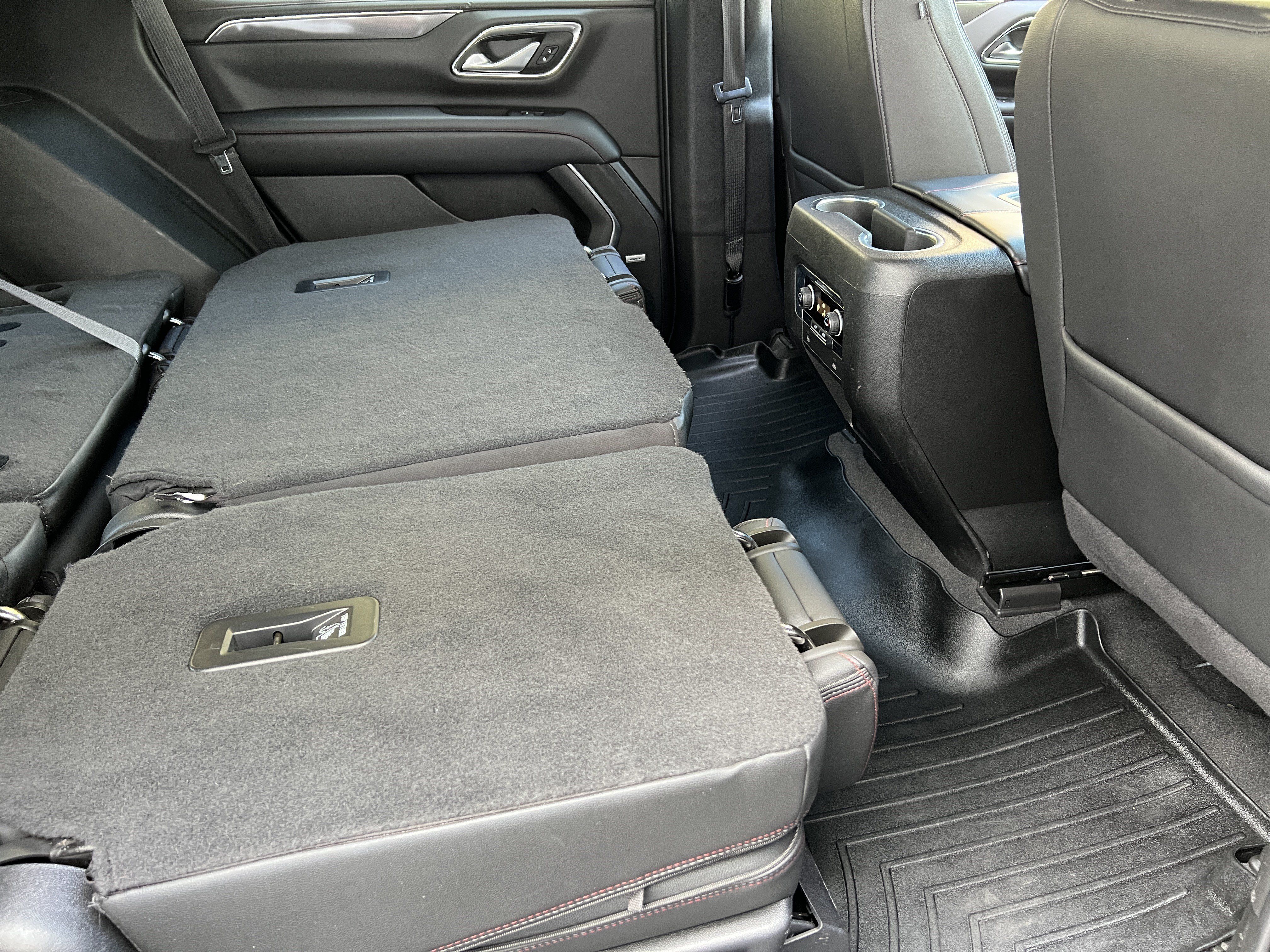 Used 2022 Chevrolet Tahoe RST AWD/4WD image 25