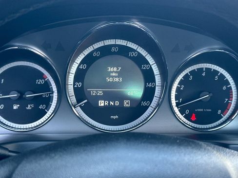 Used 2010 Mercedes-Benz C 300 Sport image 30