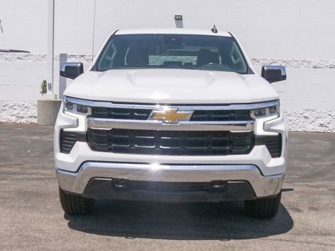 Used 2023 Chevrolet Silverado 1500 LT w/ Work Truck Package AWD/4WD image 2
