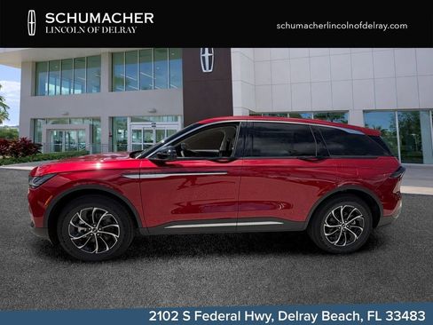 New 2026 Lincoln Nautilus Premier AWD/4WD image 4