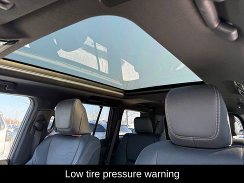 Certified 2024 Lexus GX 550 w/ Accessory Package (2T) image 8