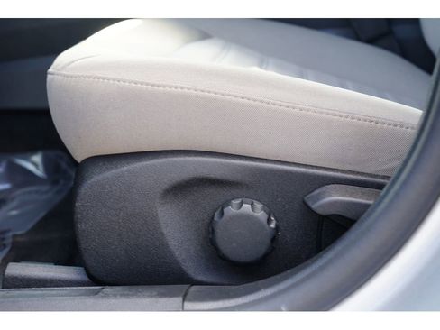 Used 2019 Ford Fusion S image 15