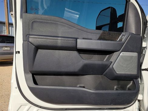 Used 2024 Ford F250 Lariat w/ Lariat Ultimate Package image 18