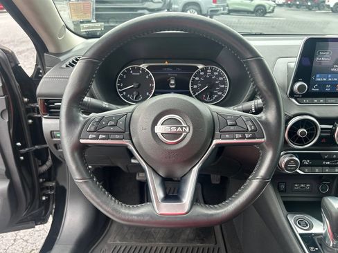 Used 2024 Nissan Sentra SV w/ All-Weather Package FWD image 21