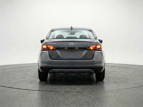 Used 2025 Nissan Versa SV FWD image 7