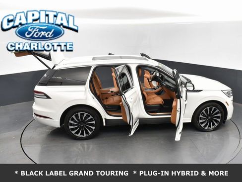 Used 2023 Lincoln Aviator Black Label Grand Touring w/ Class IV Trailer Tow Package image 37