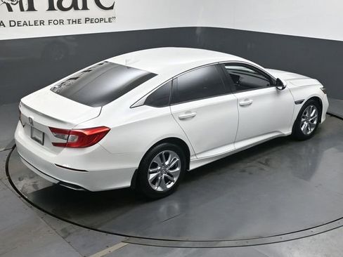 Used 2018 Honda Accord LX image 38