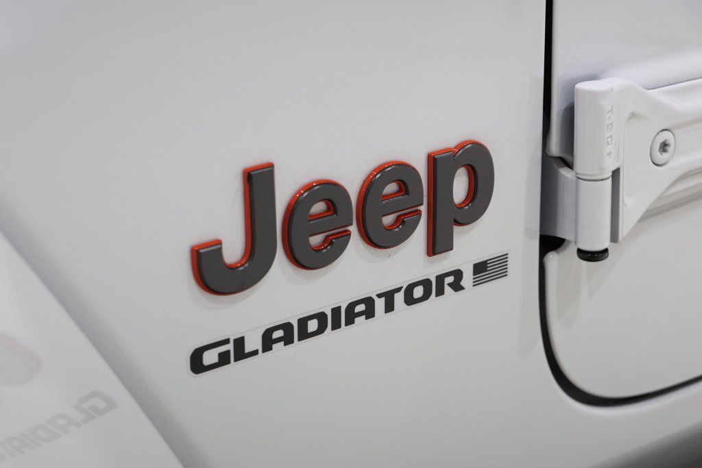 Used 2023 Jeep Gladiator Mojave w/ Trailer Tow Package AWD/4WD image 12