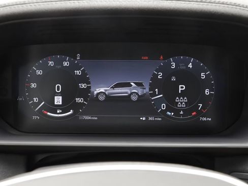 Certified 2026 Land Rover Discovery S AWD/4WD image 8