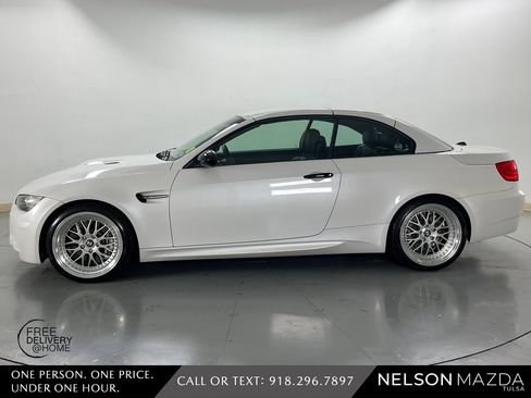 Used 2011 BMW M3 Convertible image 10