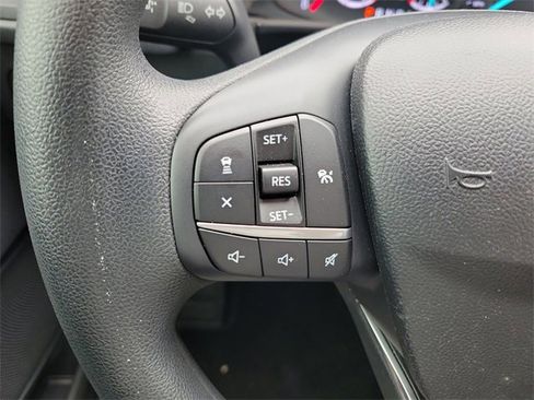 Used 2020 Ford Escape SE image 24