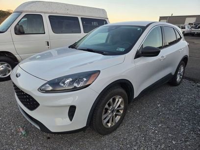 Used 2022 Ford Escape SE w/ Cold Weather Package