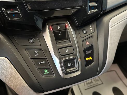 Used 2024 Honda Odyssey EX-L image 16