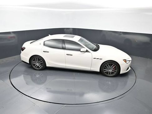 Used 2015 Maserati Ghibli S Q4 AWD/4WD image 23