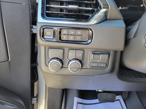 New 2026 GMC Yukon Denali w/ Denali Reserve Package RWD image 16
