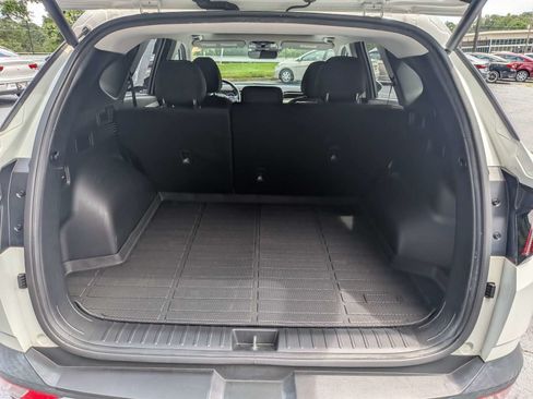 Used 2022 Hyundai Tucson SEL w/ Convenience Package FWD image 6