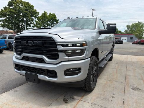 New 2026 RAM 2500 Laramie w/ Night Edition AWD/4WD image 39
