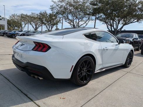 Certified 2025 Ford Mustang Premium image 4