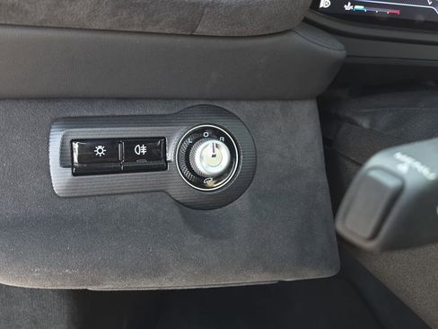 Used 2022 Maserati MC20 Coupe image 22