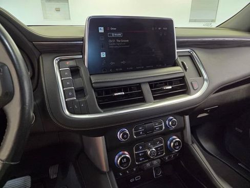 Used 2022 GMC Yukon SLT w/ SLT Premium Package RWD image 24