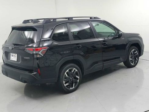 New 2026 Subaru Forester Premium AWD/4WD image 10
