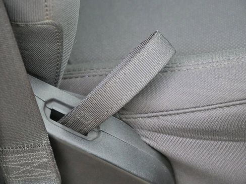 Used 2021 Jeep Gladiator Sport image 16