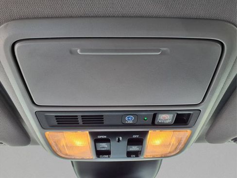 Used 2023 Honda Odyssey Touring image 25