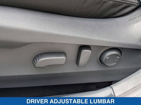 Certified 2025 Subaru Outback Premium AWD/4WD image 9