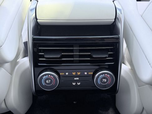 Used 2023 Land Rover Range Rover Long Wheelbase Autobiography image 66