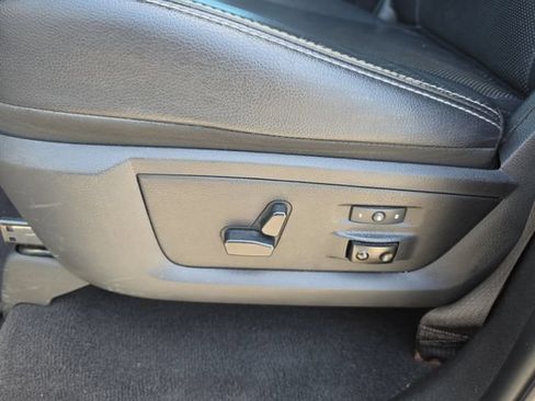 Used 2017 RAM 2500 Laramie w/ Sport Appearance Group AWD/4WD image 16
