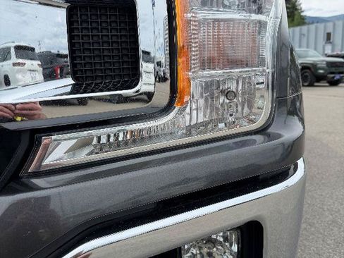 Certified 2018 Ford F150 XLT AWD/4WD image 3