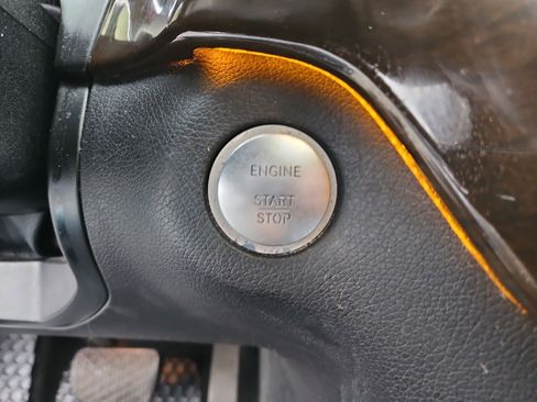 Used 2015 Mercedes-Benz GL 450 GL 450 image 22