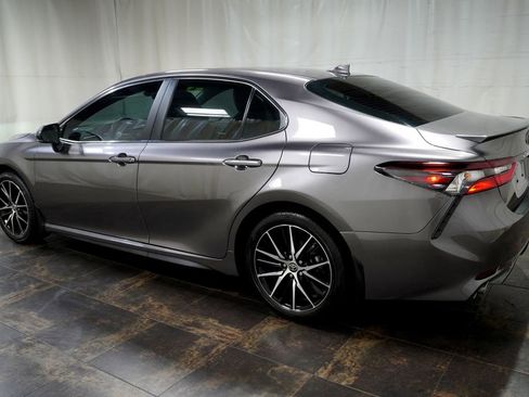 Used 2024 Toyota Camry SE FWD image 6
