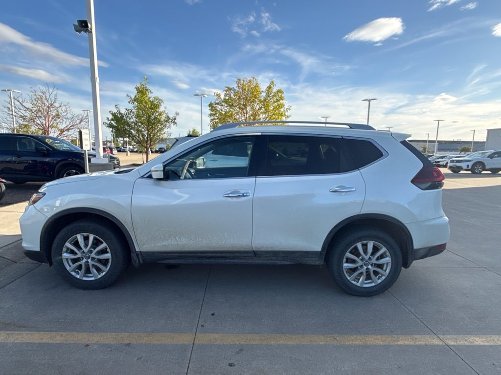 Used 2019 Nissan Rogue SV AWD/4WD image 7