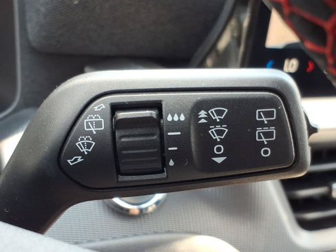 Used 2025 Ford Explorer ST-Line AWD/4WD image 28