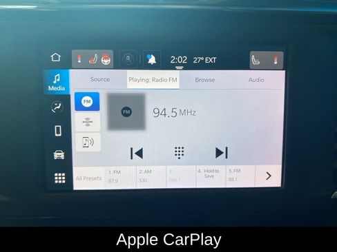 Used 2023 Chrysler Voyager LX image 2