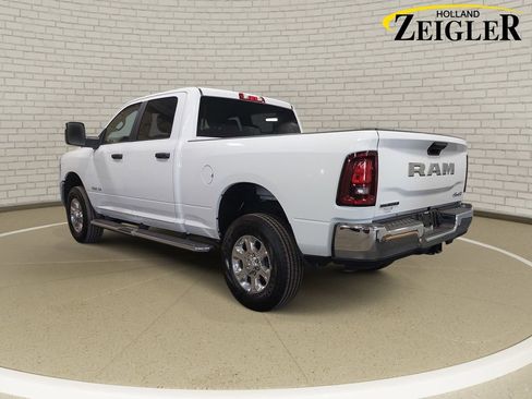 Used 2026 RAM 2500 Big Horn AWD/4WD image 7
