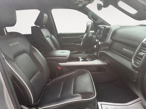 Used 2025 RAM 1500 Laramie image 15